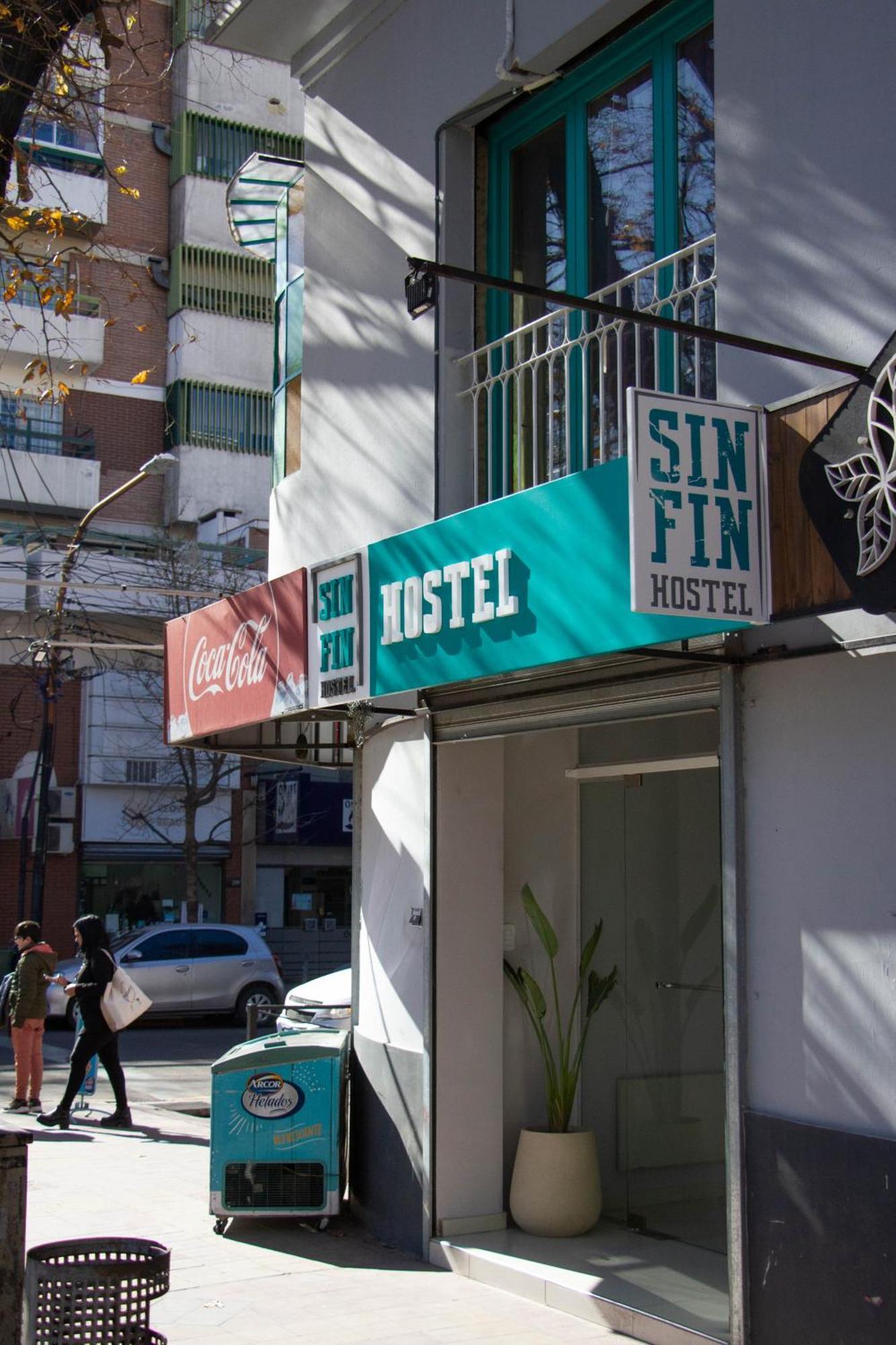 Sin Fin Hostel 门多萨 外观 照片