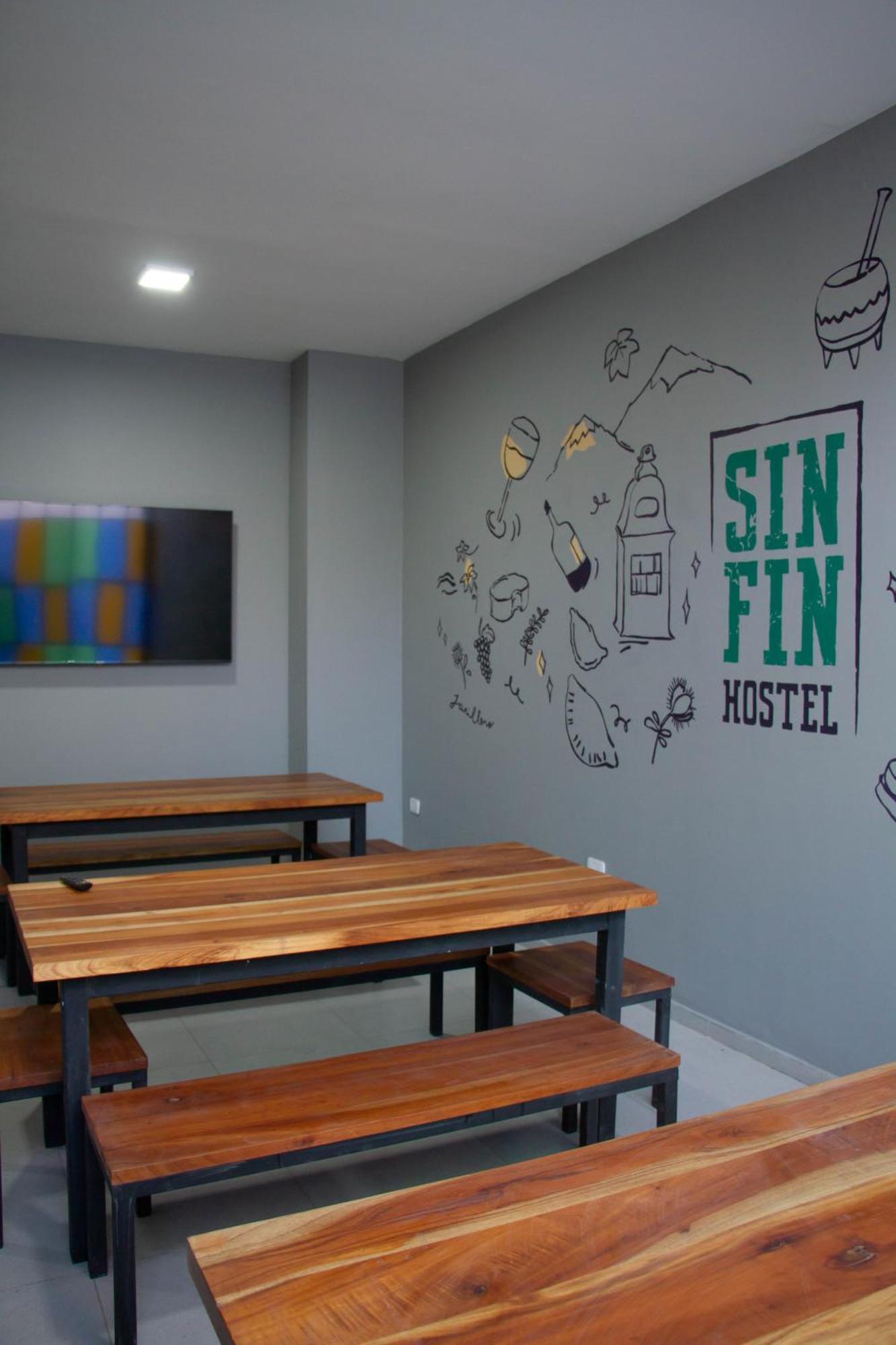Sin Fin Hostel 门多萨 外观 照片